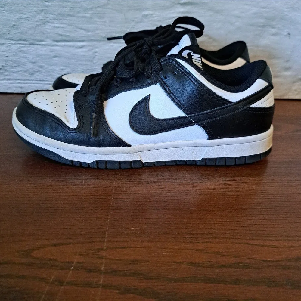 Nike Dunk Low Panda Black White GS DD1503-101 Kids Size 6.5Y Sneaker